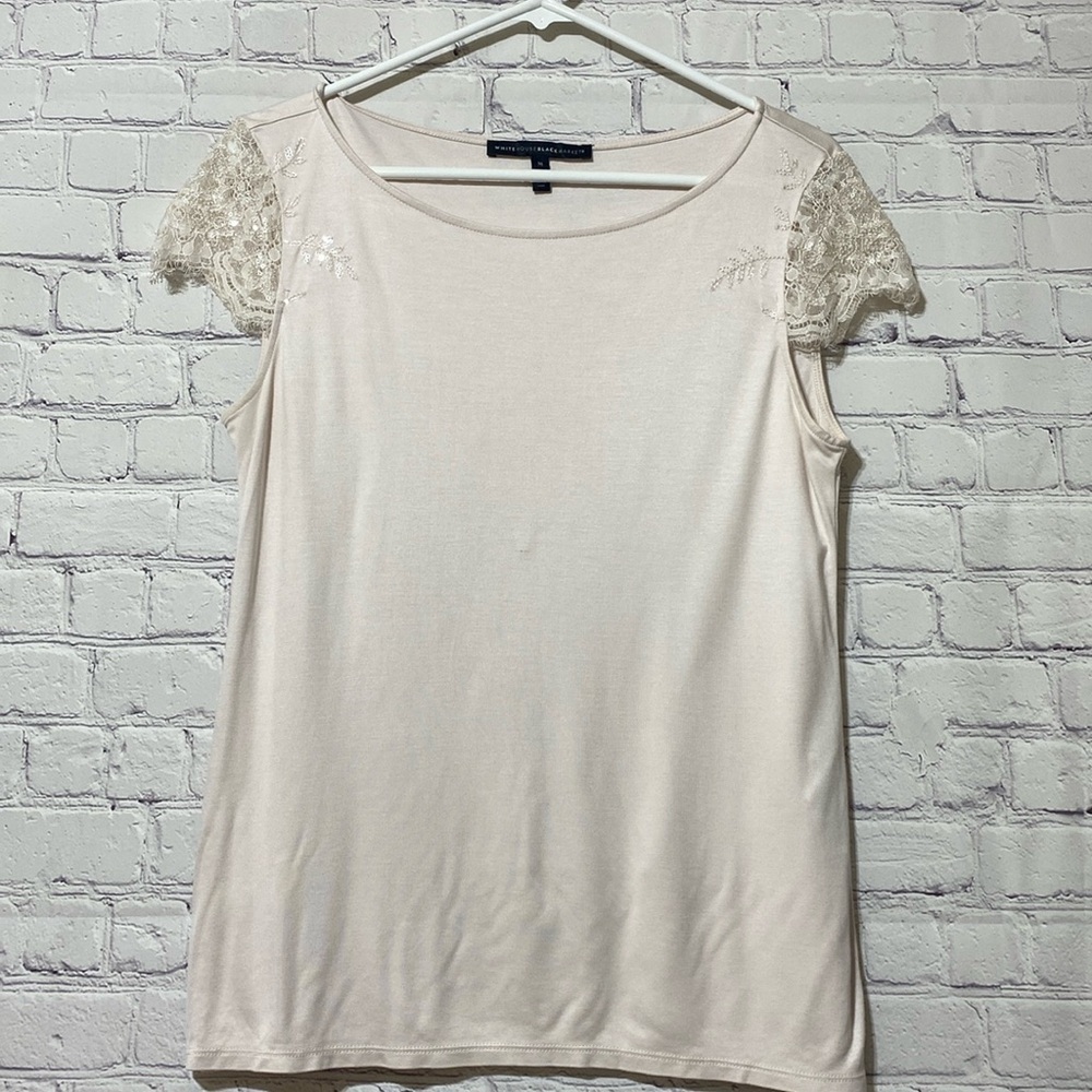 White House black market top